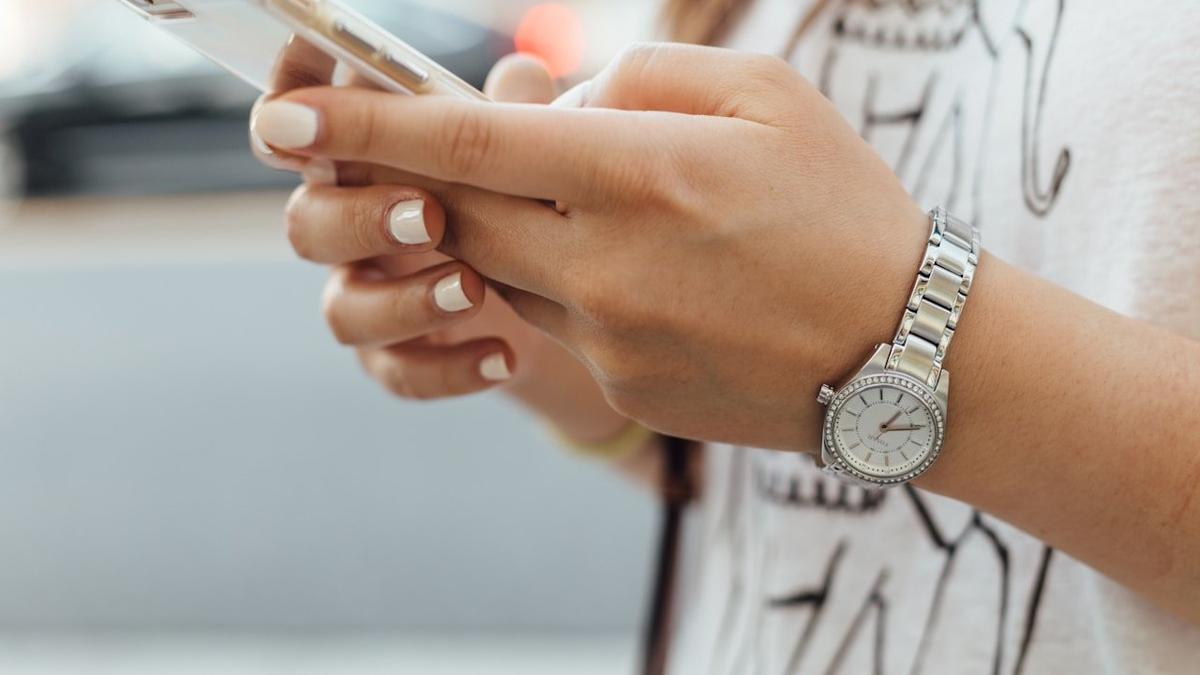 【失敗しない】Android・iOSどちらから開発？費用と判断基準