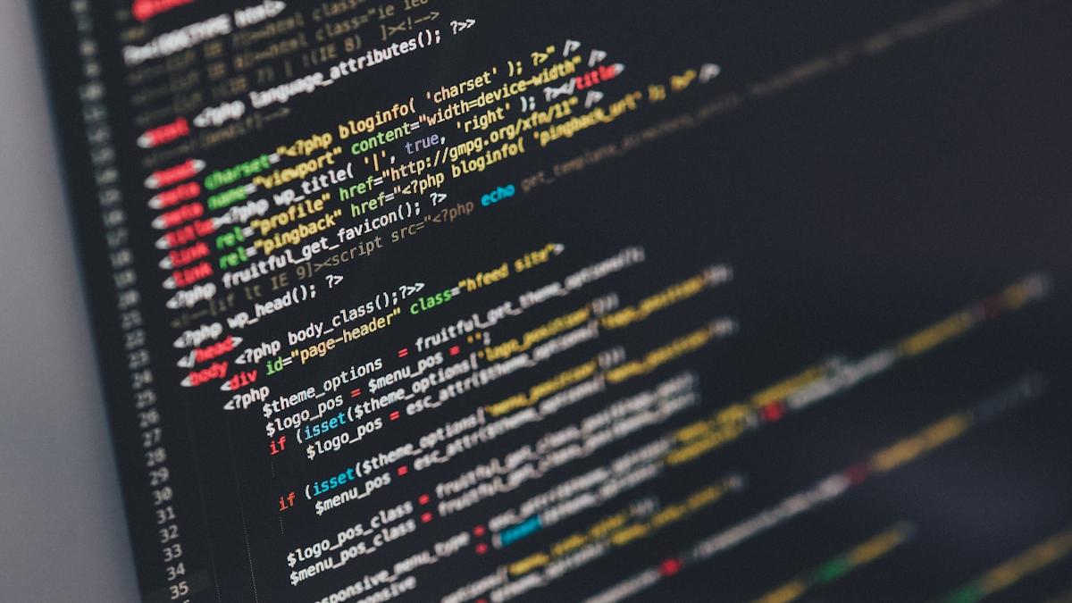 【比較4選】中小企業のCMS導入ガイド｜費用と手順を解説